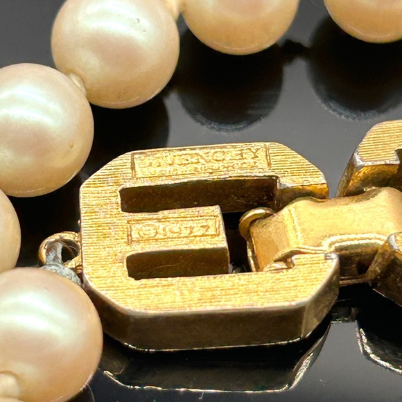 Vintage Givenchy 1977 String of Pearls with Gold Tone Logo Clasp 30" Necklace - Picture 6 of 12